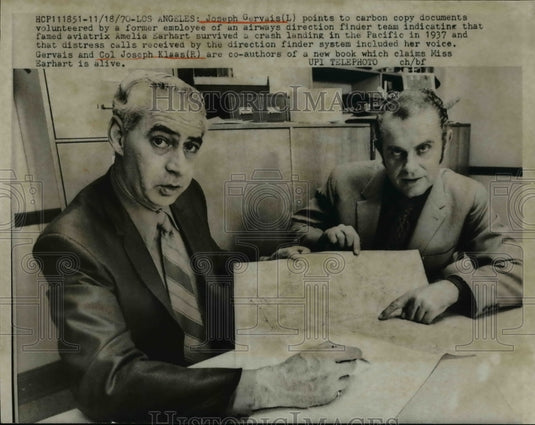 1970 Press Photo Joseph Gervais & Colonel Joseph Klaas, co authors of a new book - Historic Images