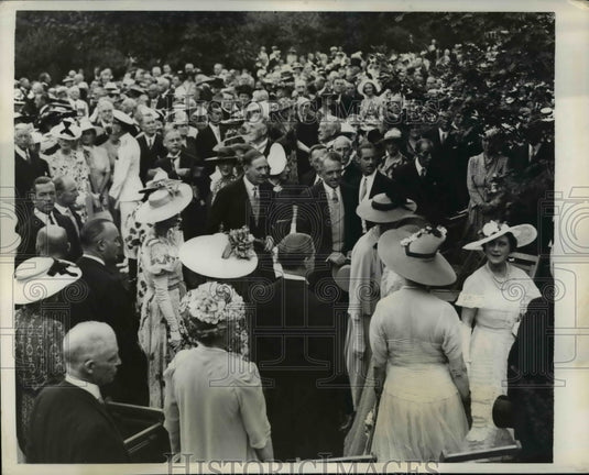 1939 Press Photo King & Queen Elizabeth at British Embassy - Historic Images