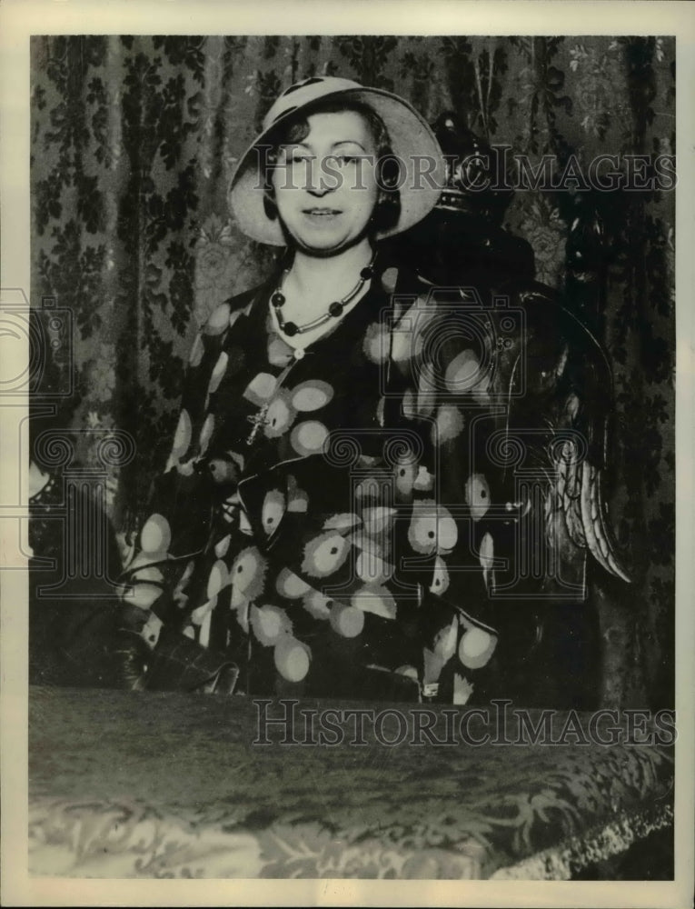 1937 Press Photo Maria Rosa Urraca member of the Catholic Party in Spain - Historic Images