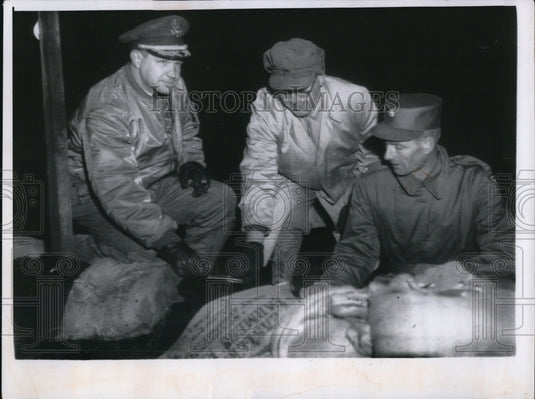 1959 Press Photo Major General John McConnell inspected the flooded areas - Historic Images
