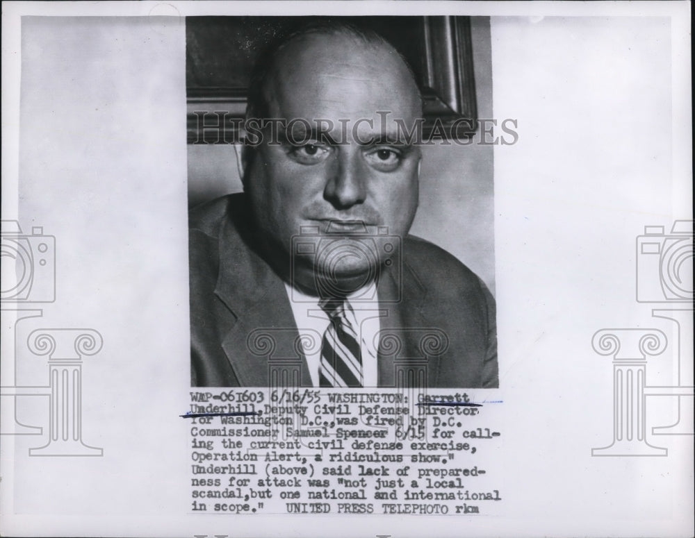 1955 Press Photo Garrett Underhill, Deputy Civil Defense Director for Washington - Historic Images