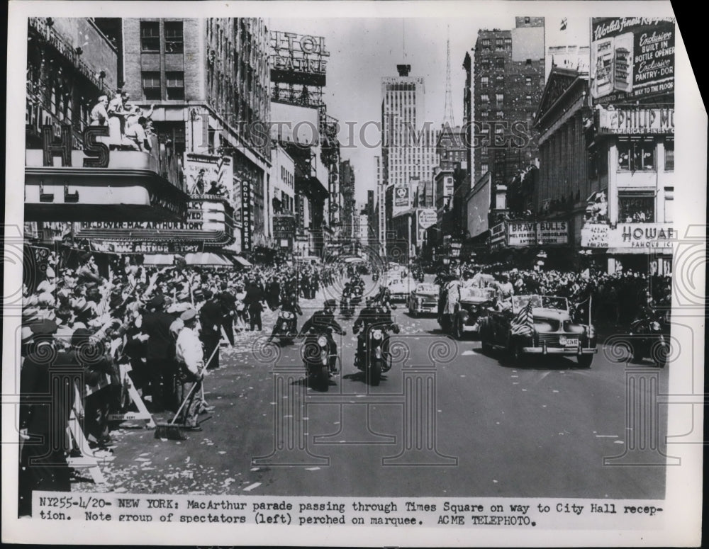 1951 Press Photo MacArthur Parade in Times Square - ned70809 - Historic Images