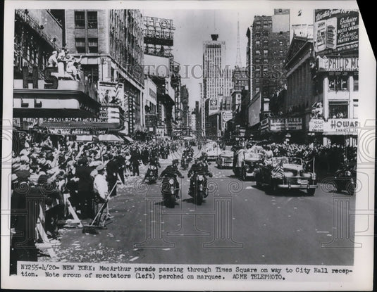 1951 Press Photo MacArthur Parade in Times Square - ned70809 - Historic Images