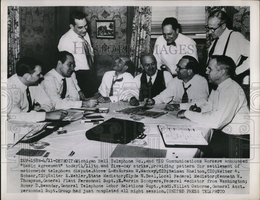 1952 Press Photo Michigan Telephone Co., and CIO Communications Workers - Historic Images