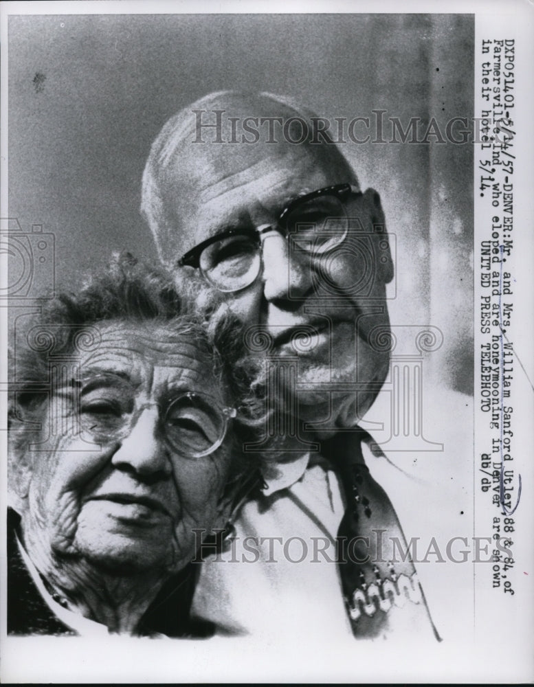 1957 Press Photo Mr. and Mrs. William Sanford Utley are shown on their honeymoon - Historic Images