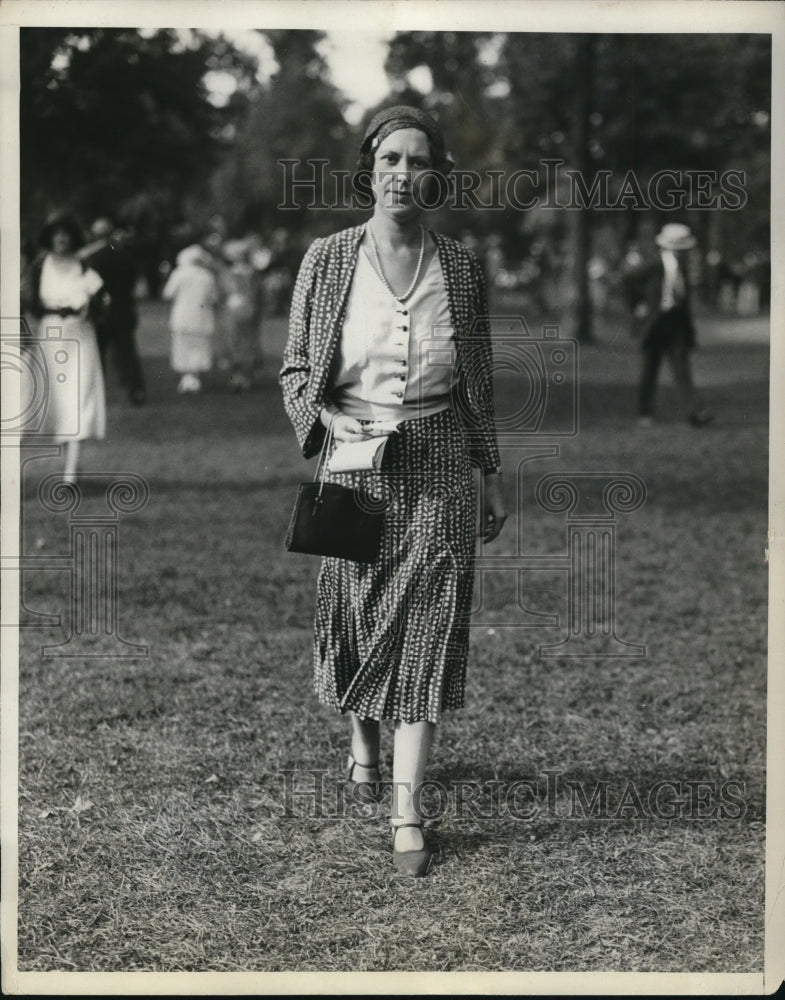 1931 Press Photo Mrs. Sloane Hiltonin Gotham Social Circle at Saratoga Track - Historic Images