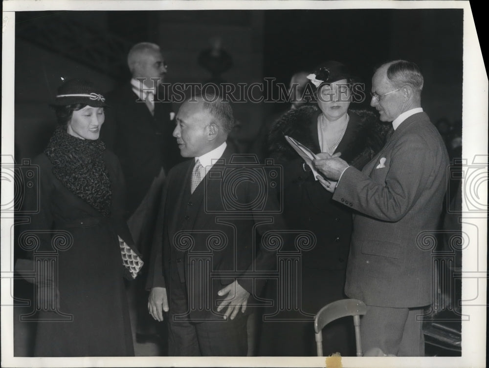 1933 Press Photo Ambassador Katsuji Debuchi in Philadelphia for cherry planting - Historic Images