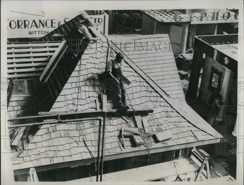 1934 Press Photo London A feature of Building Expo was a reconstruction of one - Historic Images