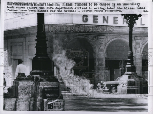 1958 Fire In Havana Allegedly Started By An Incendiary Bomb - Historic Images
