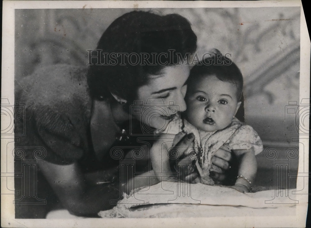 1939 Press Photo Queen Farida and Princess Ferral of Egypt - Historic Images