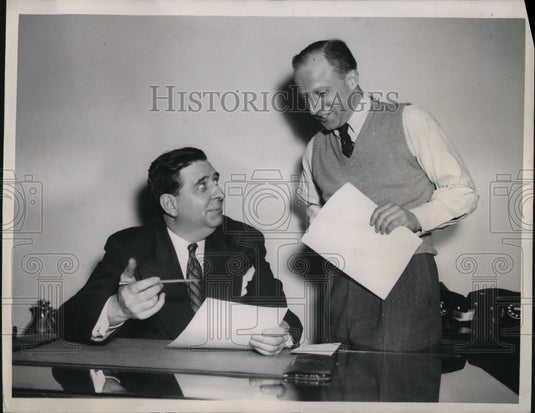 1944 Press Photo Joseph Harsch & Robert Wood on CBS The Meaning of News - Historic Images