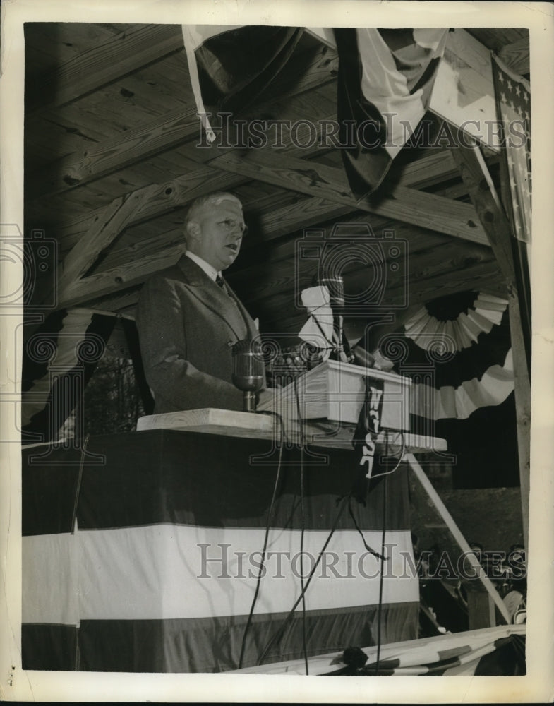 1941 Press Photo Rep William P Cole Jr making dedication speech, formally - Historic Images