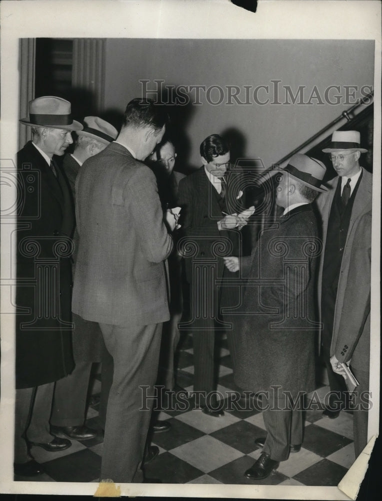 1933 Press Photo Katsuji Debuchi visits Secretary of State Stimson - Historic Images