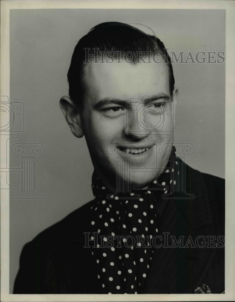 1939 Press Photo Internationally known Canadian Bicycler Doug Peden - Historic Images