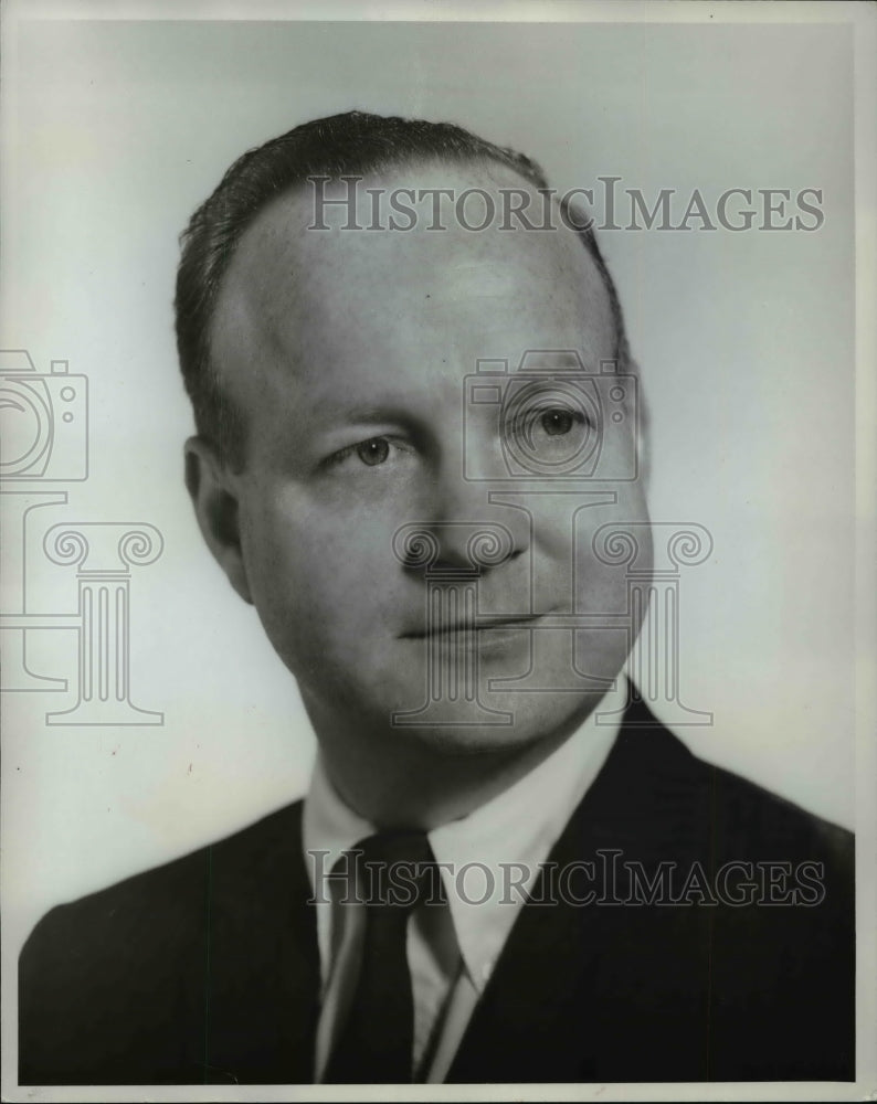 1962 Press Photo E. Dale Pittman of the Glidden company - Historic Images
