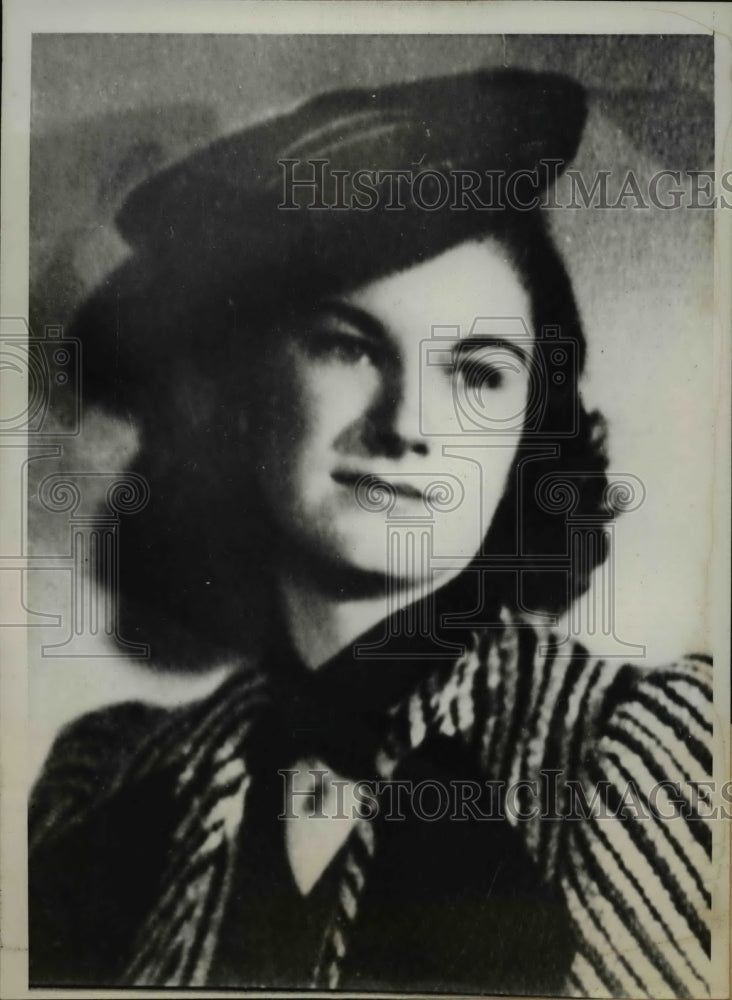 1939 Press Photo Charlene Overhoise, 15, Mutilated Self w Knife, Indiana - Historic Images