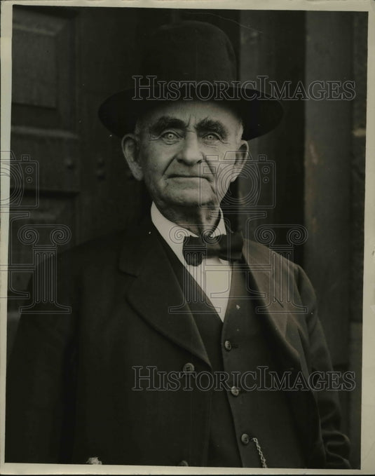 1933 Press Photo Dennis O. Laughlin, Detective Laughlin's father - Historic Images