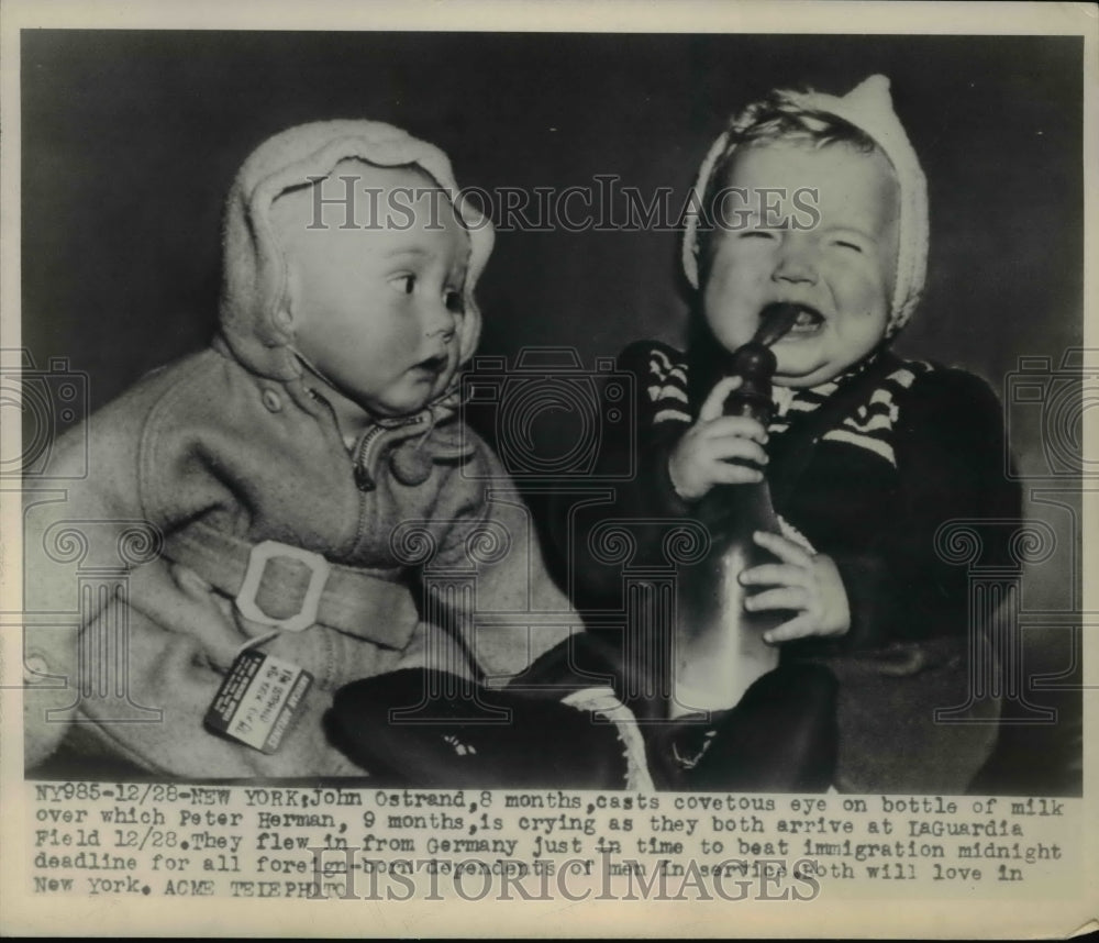 1949 Press Photo John Ostrand and Peter Herman arrive at LaGuardia Field. - Historic Images