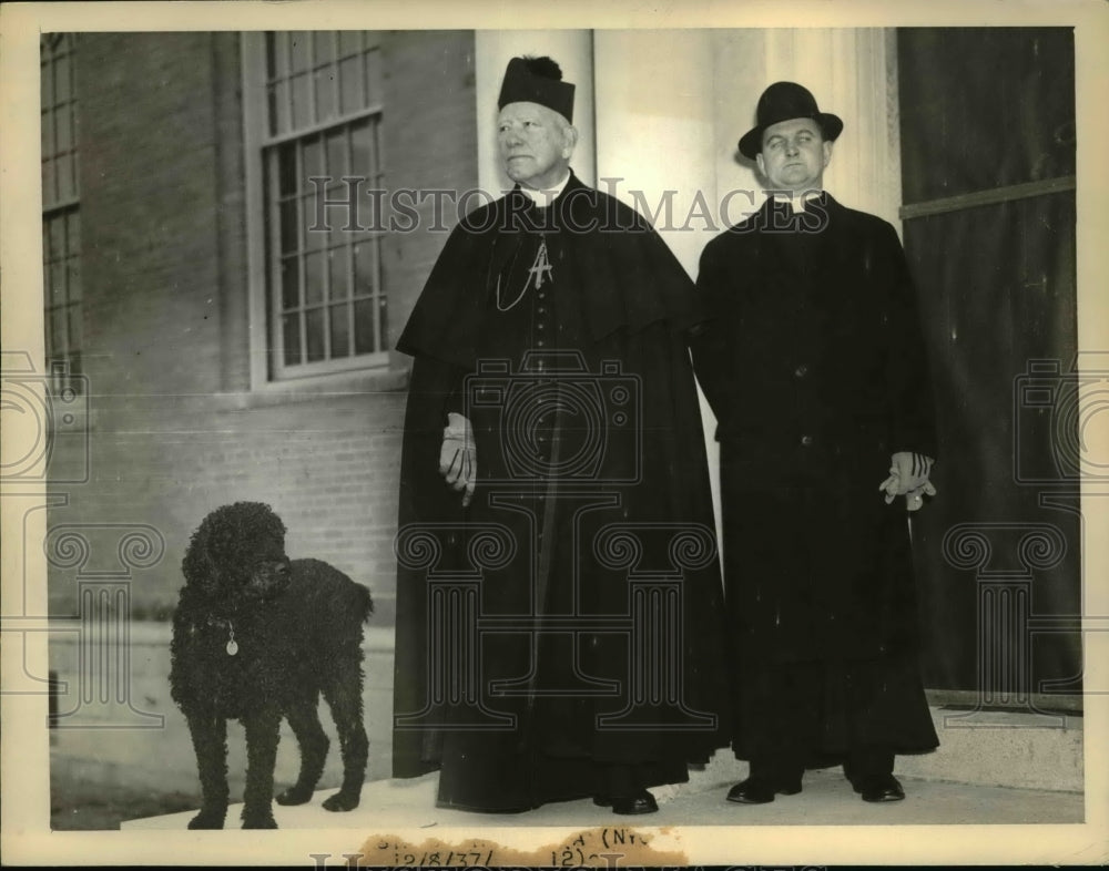 1937 Press Photo William Cardinal O&#39; Conell and Secretary Monsignor J. Minihan - Historic Images