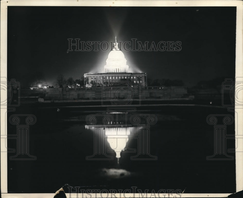 1932 Press Photo Washington D.C. Capitol Night Lights - Historic Images