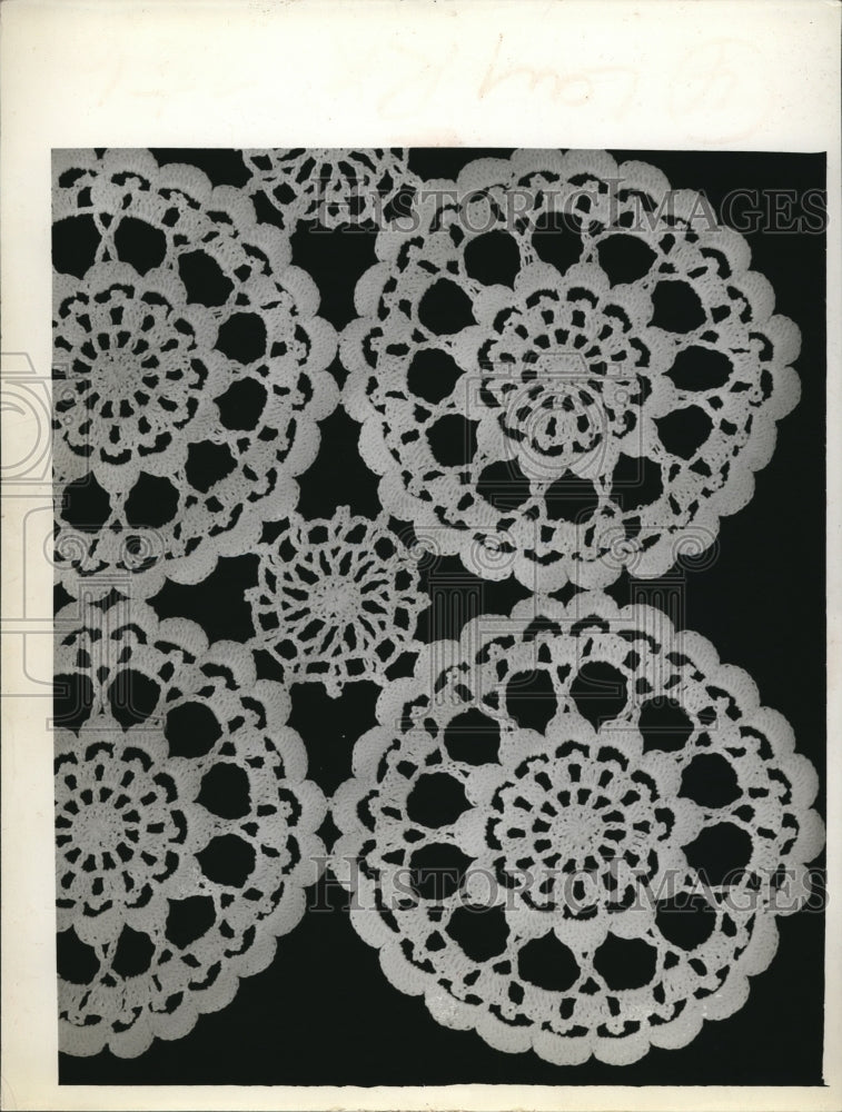 1938 Press Photo Handcraft Circular Pattern of Crochet Work - Historic Images