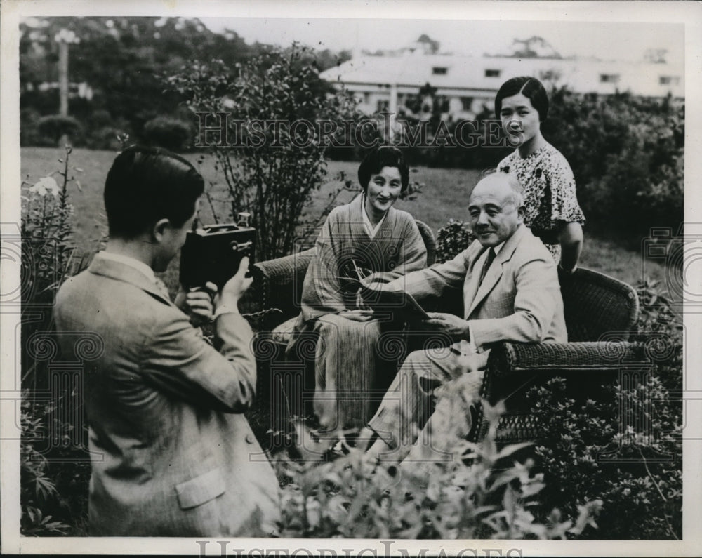 1935 Press Photo Katsuji Debuchi, former Japanese Ambassador w/ wife &amp; daughter - Historic Images