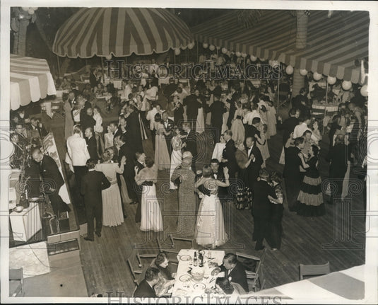 1940 Press Photo A view of the dancing at the Colony Club - Historic Images
