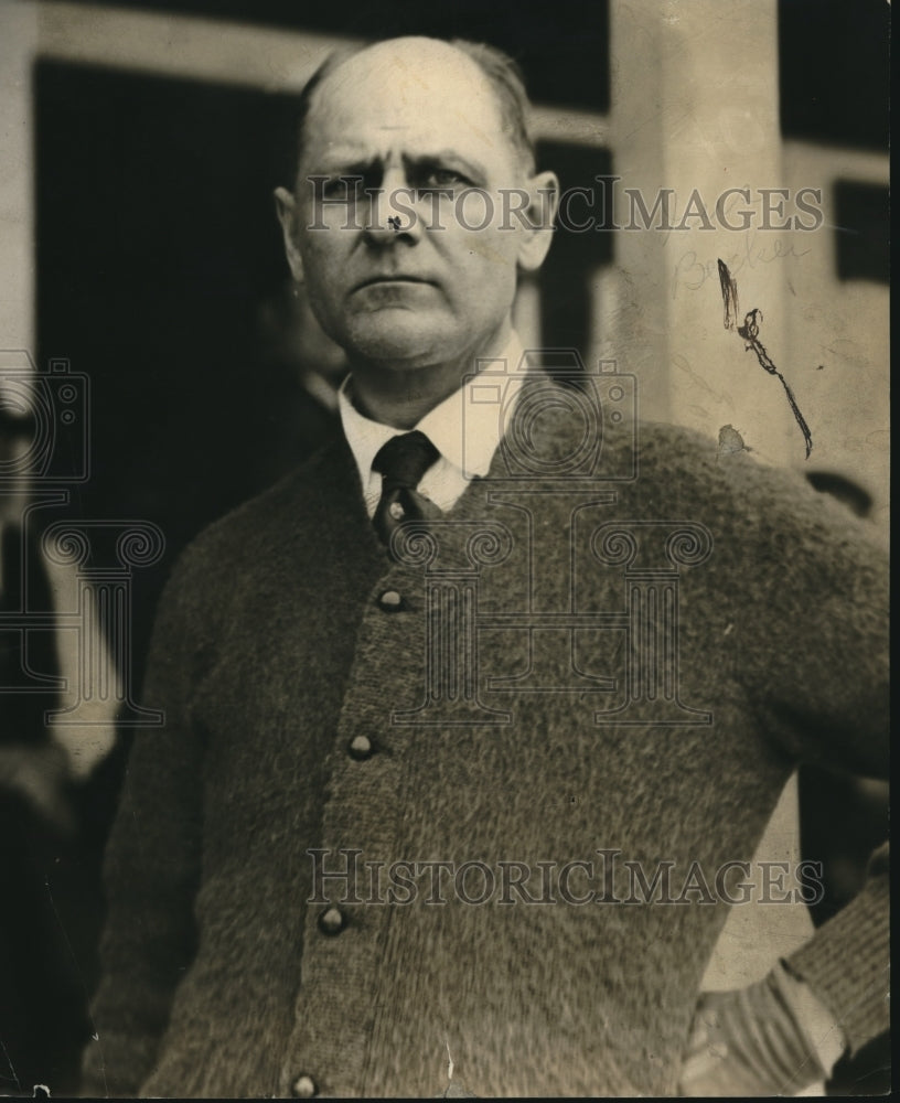 1924 Press Photo Gus Becker - Historic Images