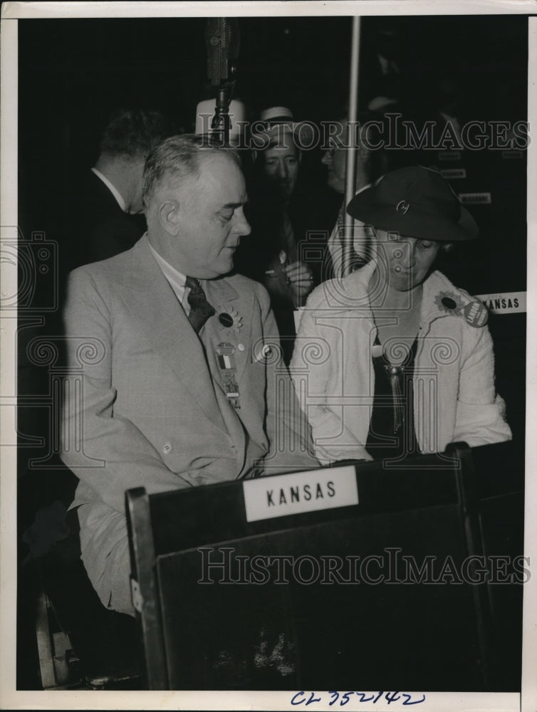 1936 Press Photo Tom C. Johnsin and Mrs. Conger Smith at Republuican Convention. - Historic Images