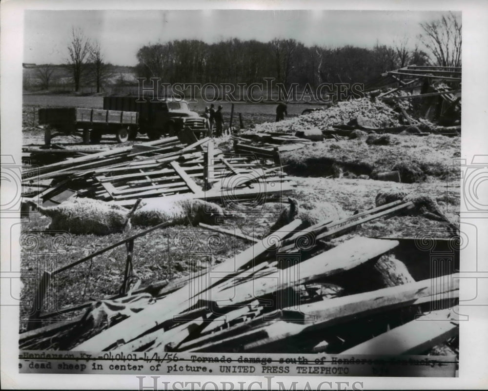 1956 Press Photo Tornado damage south of Henderson Kentucky - Historic Images