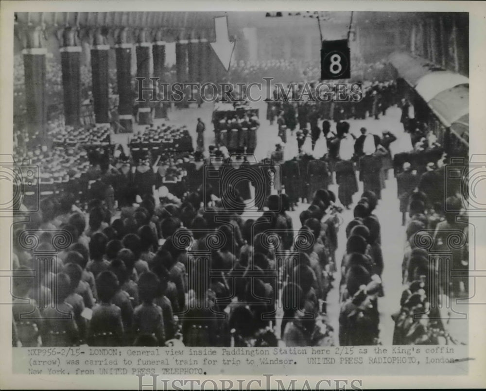 1952 Press Photo Paddington Station as the Kings coffin carried to funeral train - Historic Images