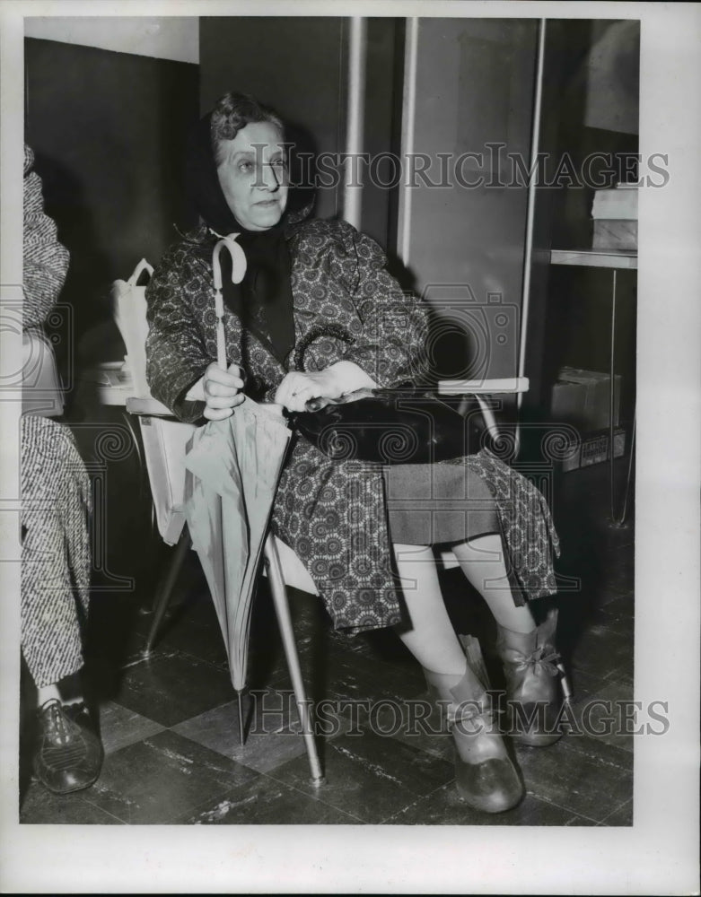 1960 Press Photo Theresa Klingbeil - Historic Images