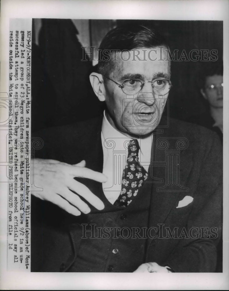 1954 Press Photo Newspaper publisher Aubrey Williams - Historic Images