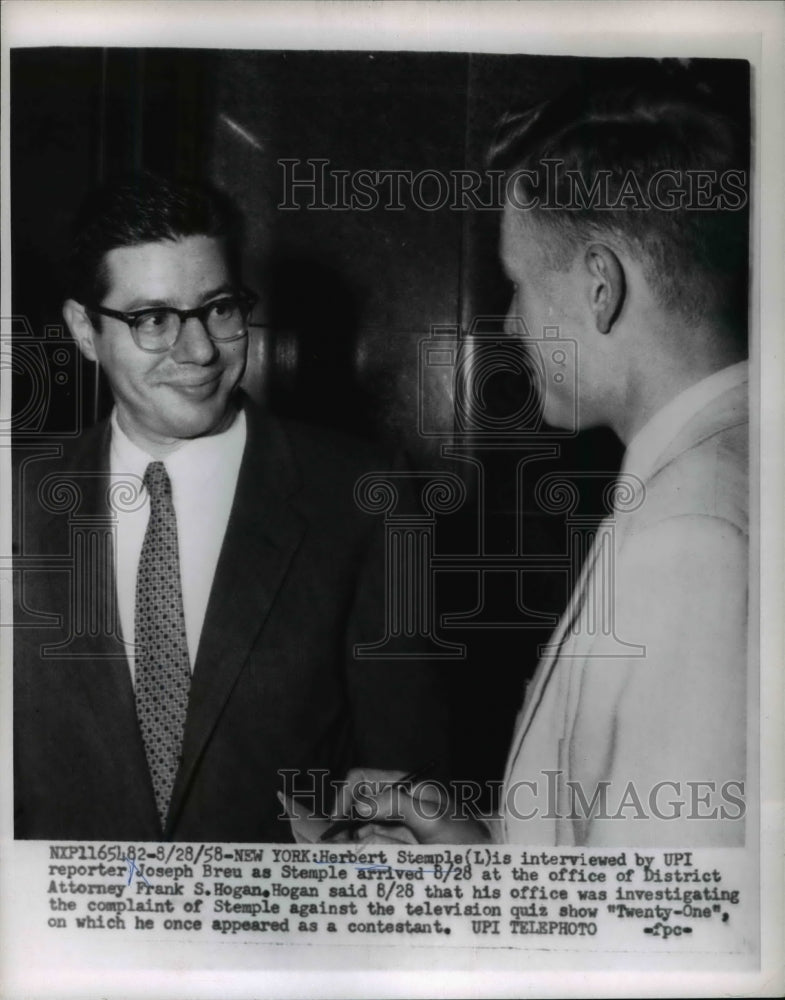 1958 Press Photo Herbert Stemple, is interviewed by UPI reporter Joseph Breu, as - Historic Images