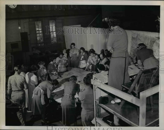 1949 Group of woman meeting-Historic Images