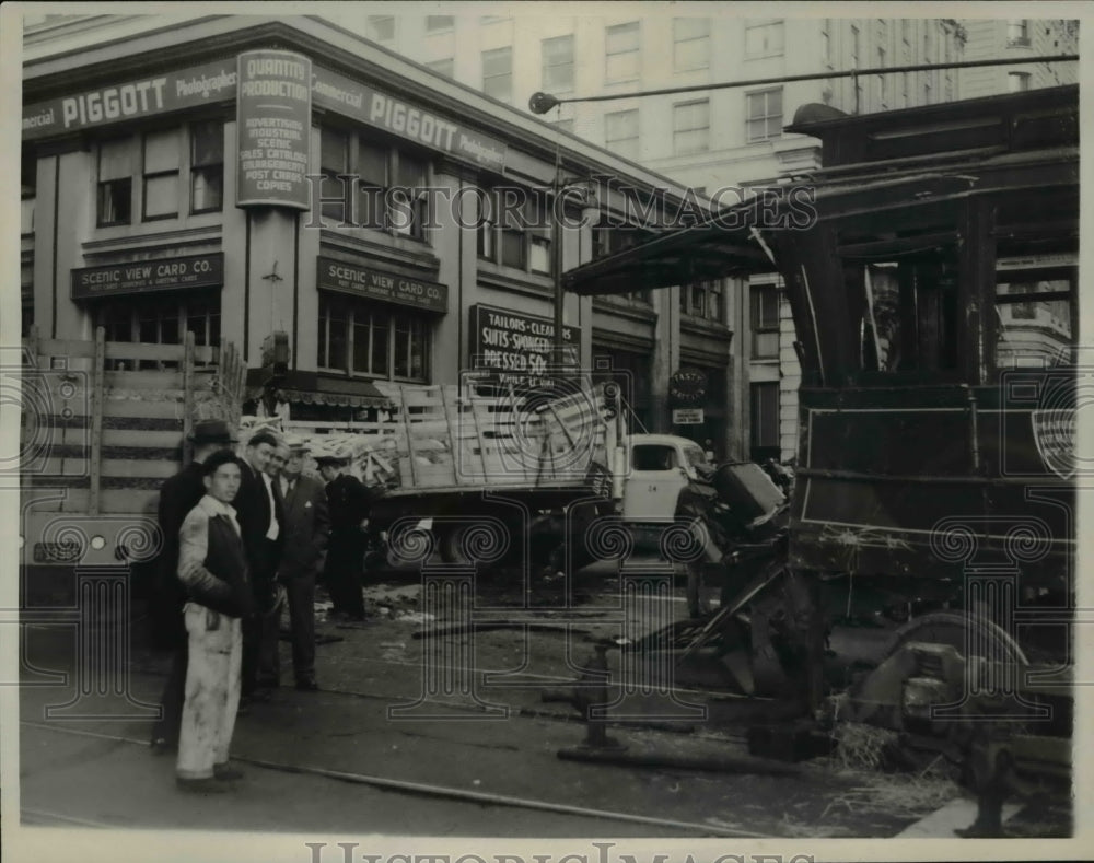 1941 Municipal Street Car crashed into a truck and trailor.-Historic Images