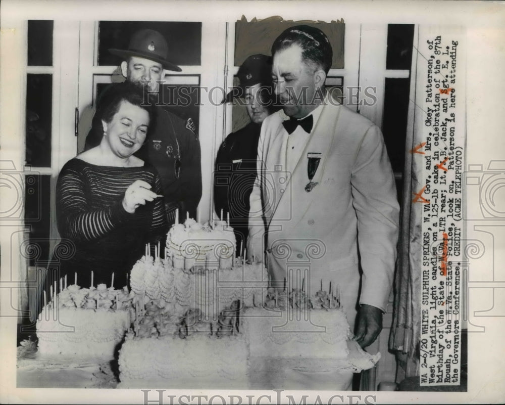 1950 Press Photo Governor and Ms. Okey Patterson with the huge birthday cake - Historic Images