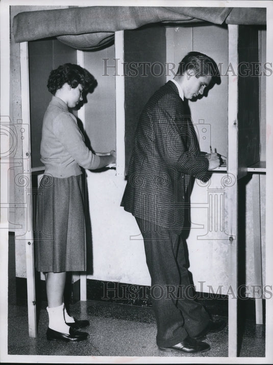 1960 Press Photo Adele Takacs, 14, & Bruce Guidotti, 17 - Historic Images