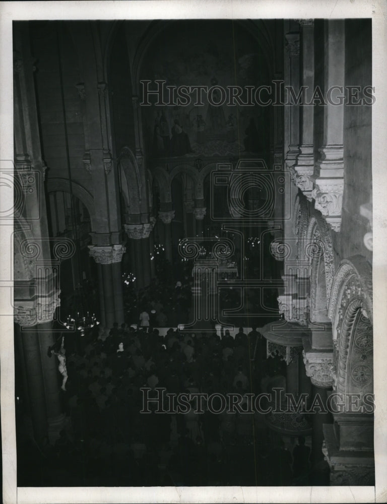 1944 Christmas Eve Mass at St. Charles Church in Algiers.-Historic Images