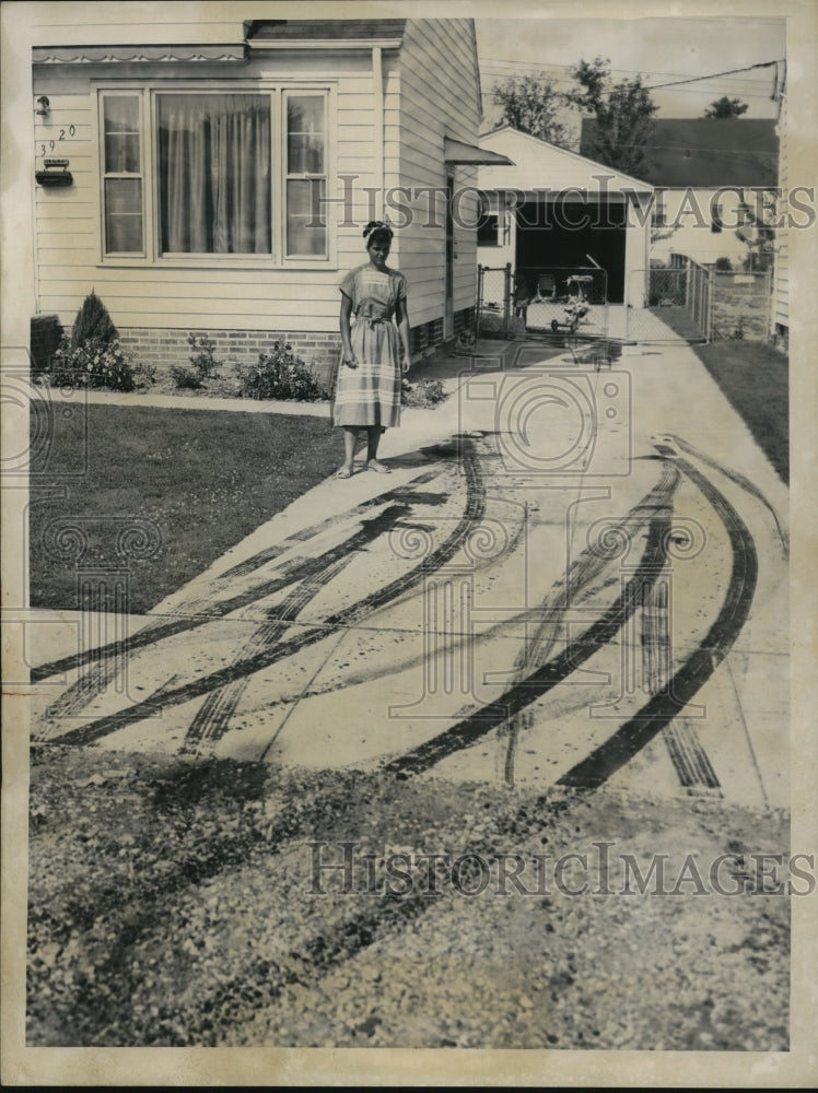 1960 Press Photo A 2930 Warrensville Hts - Historic Images