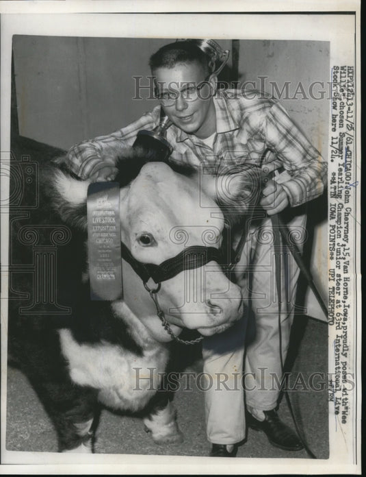 1961 Press Photo John Chevney with Wee Willy - Historic Images