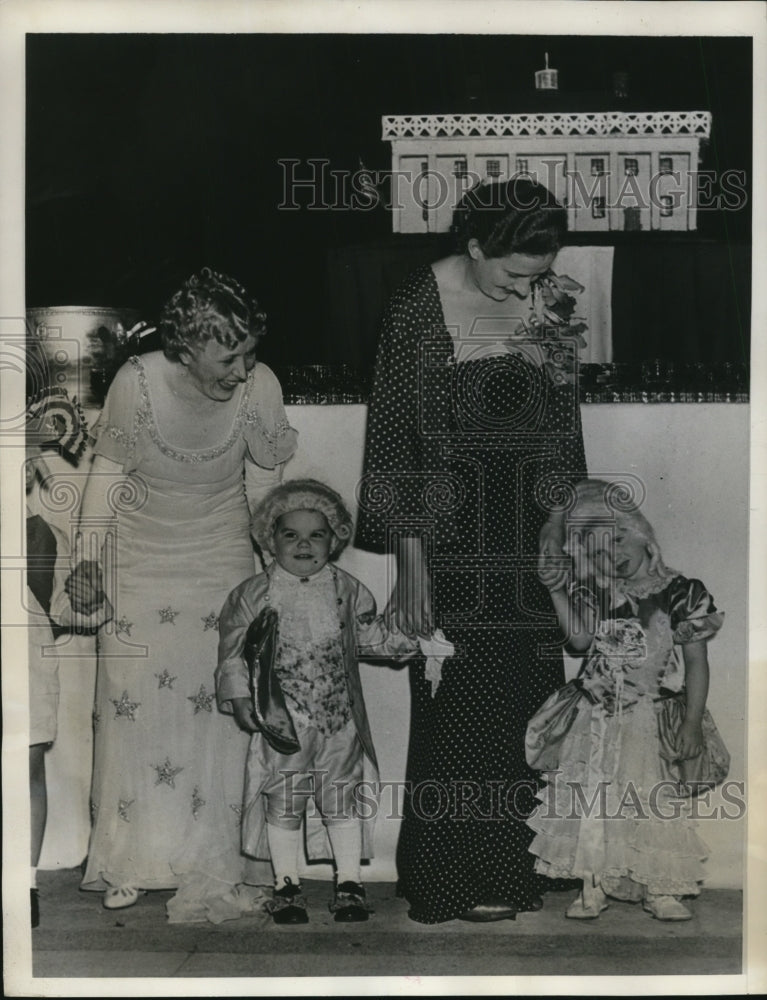 1935 Press Photo Toddlers Dressed as President George, Martha Washington, Miami - Historic Images