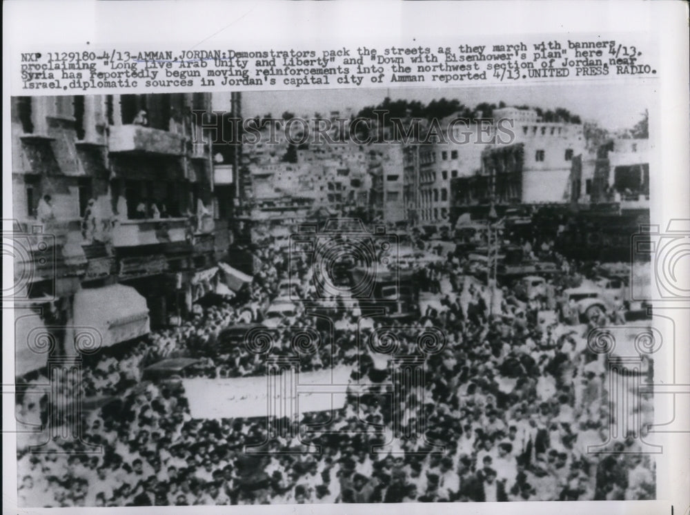 1957 Press Photo Amman Jordan Demonstrators for Arab Unity &amp; Liberty - Historic Images