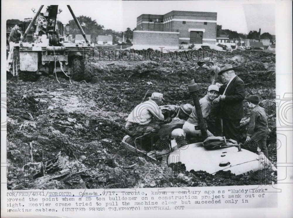 1956 Press Photo Toronto, known a century ago as muddy York proved the point - Historic Images