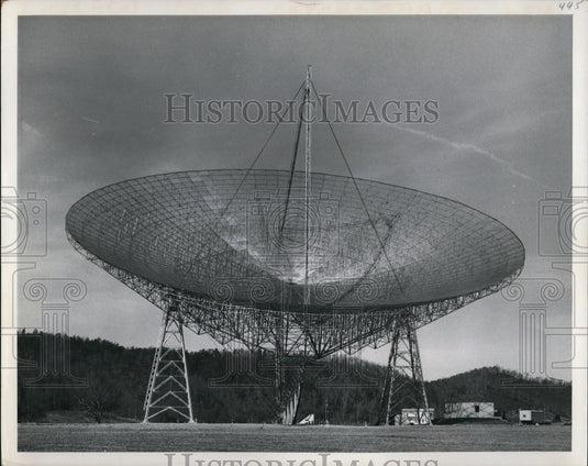 Press Photo Radio telescope  at Natl Radio Astronomy Observatory W Va - Historic Images