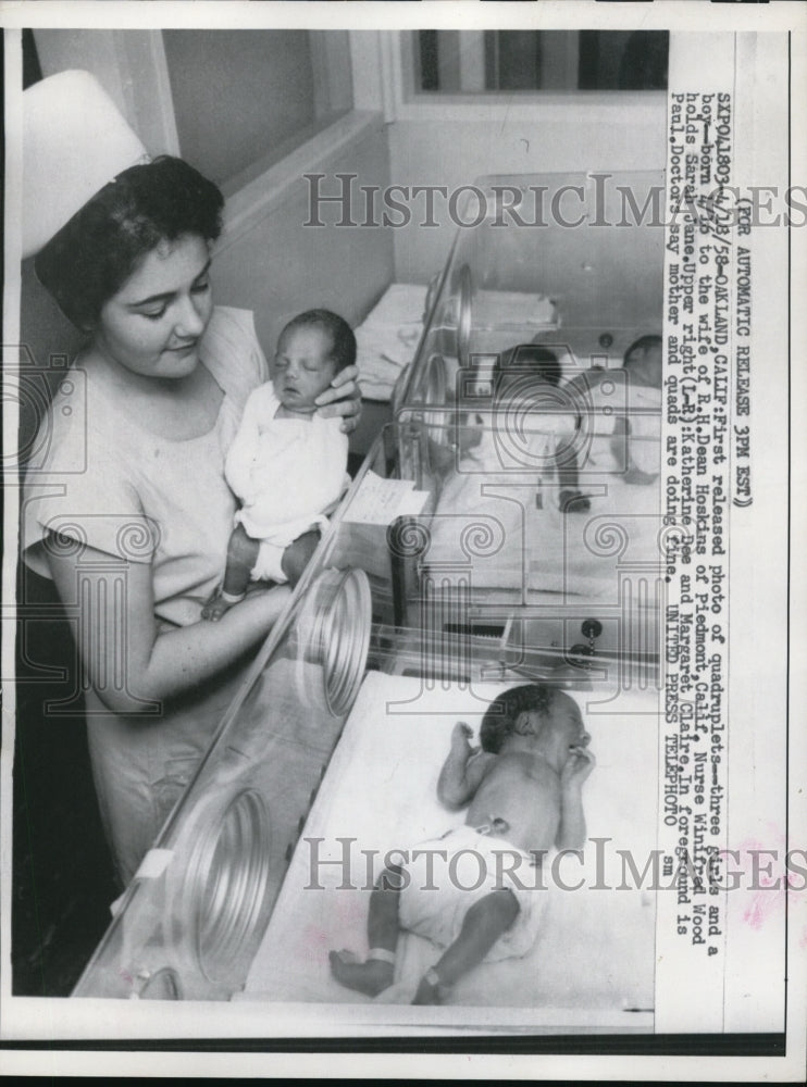 1958 Press Photo Quadruplets of R.H. Dean Hoskins&#39; Family - Historic Images