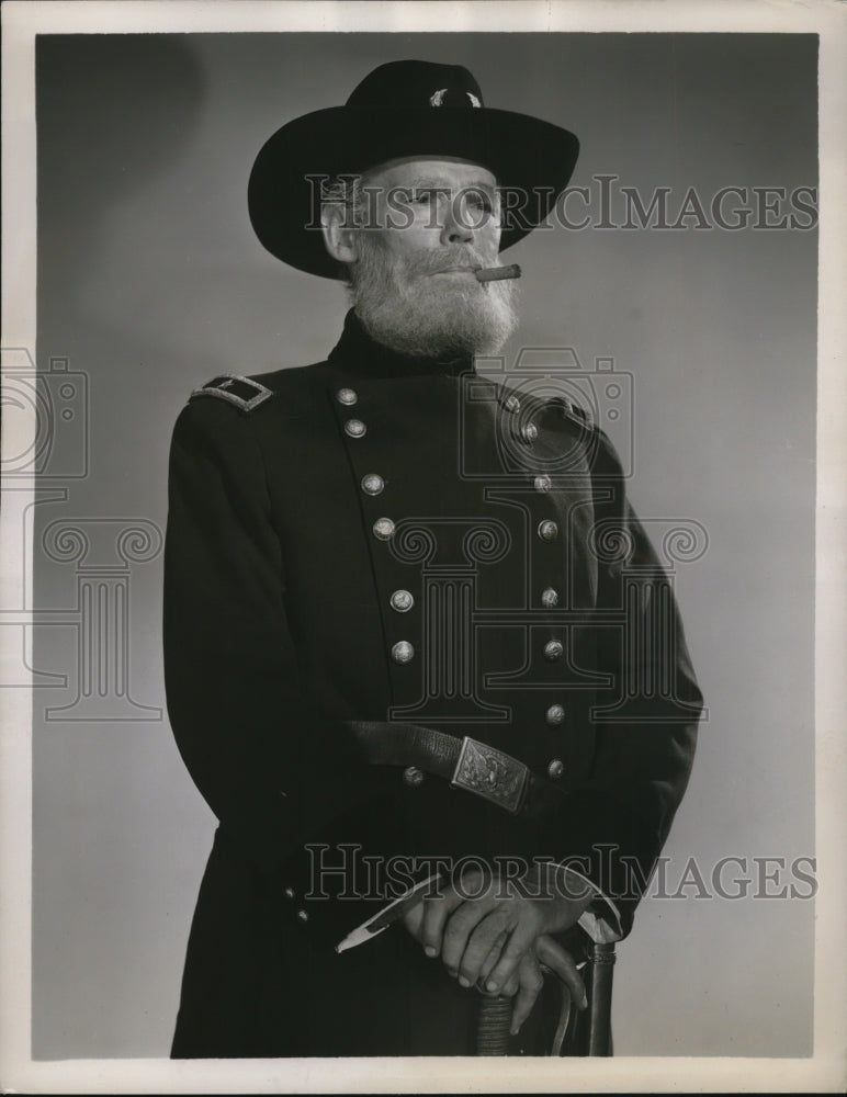 1952 Press Photo Henry Hull in Brigadier by Rupert Hughes on CBS - Historic Images