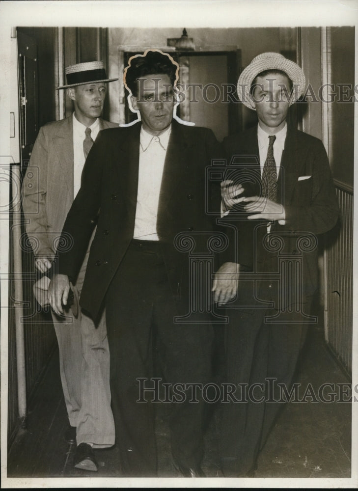 1932 Press Photo Dr. Victor A. Aikone, of Union City, N.J., head of the Mt. Alto - Historic Images