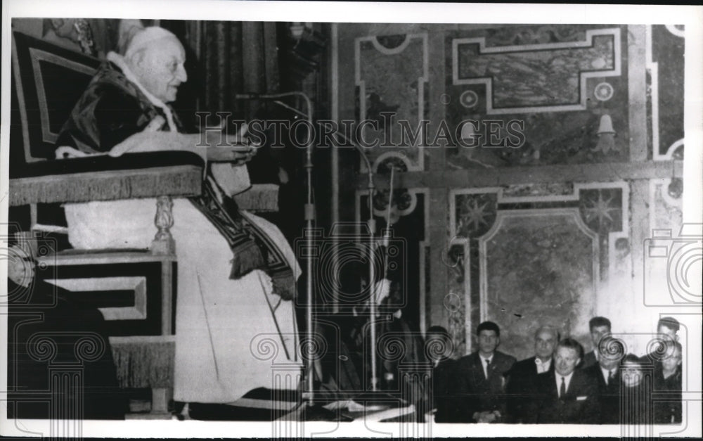 1962 Press Photo Pope First Public Appearance at Vatican&#39;s Clementine Hall - Historic Images