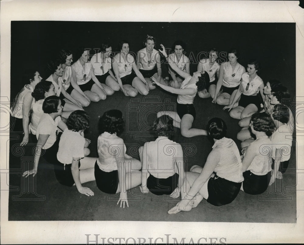 1937 Keep Fit Movement at the Stantley Street Institute-Historic Images